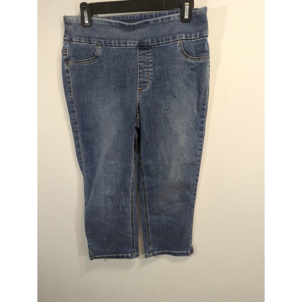 Chico's Perfect Stretch Capri Wash Blue Capri Denim‎ Womens Small Casual Outdoor